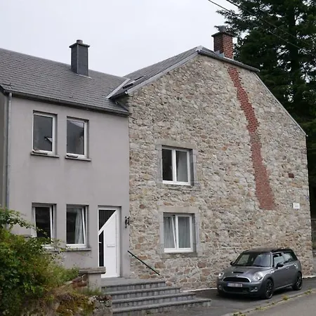 Dom wakacyjny Beautiful And Spacious Contemporary House Oignies