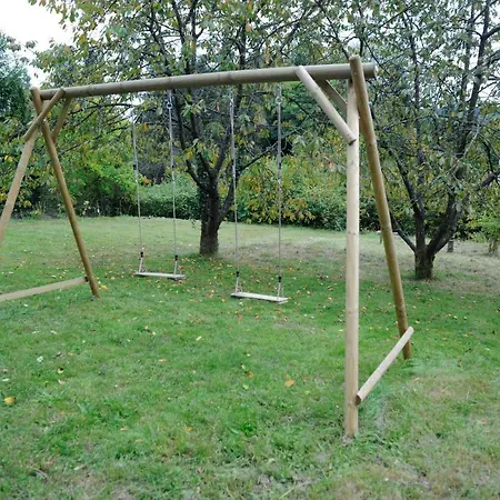 Beautiful And Spacious Contemporary House