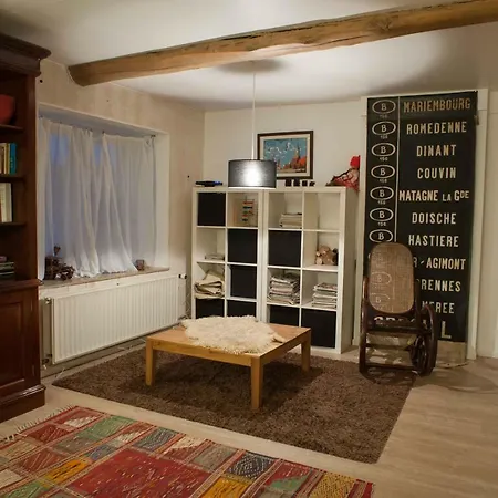 Dom wakacyjny Beautiful And Spacious Contemporary House Oignies